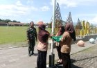 Jelang peringatan HUT KORPRI Ke- 54 Babinsa Koramil 13 Bendo melatih petugas Pengibar Bendera